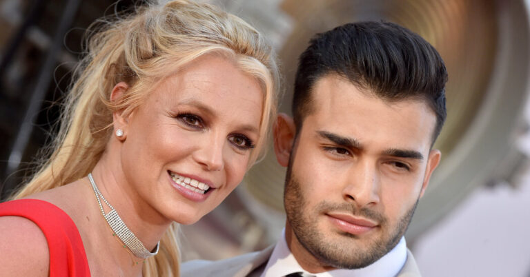Britney Spears Says She Is Pregnant in Instagram Post