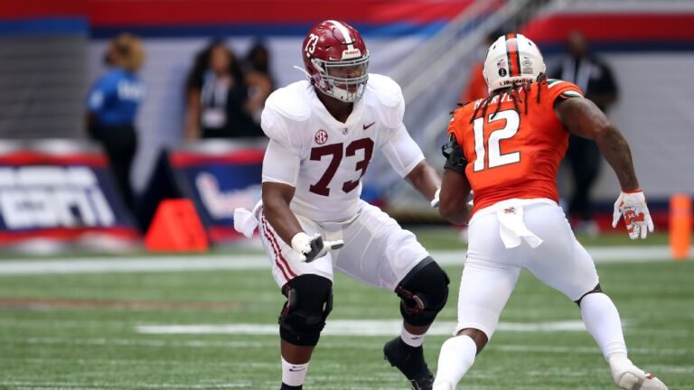 Evan Neal or Charles Cross to Giants? Signs point to a tackle in NFL draft’s first round – NFL Nation