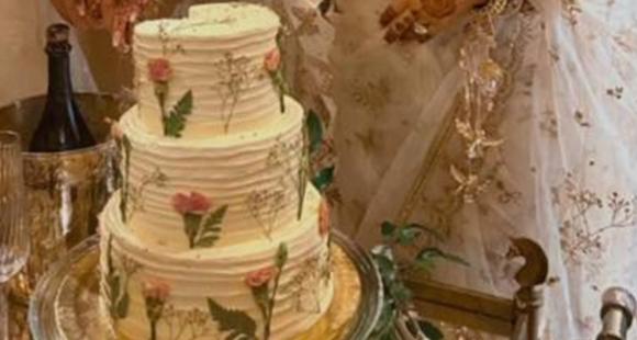 Glorious summer-themed cakes for your nuptials inspired by Alia Bhatt and Ranbir Kapoor’s floral wedding cake