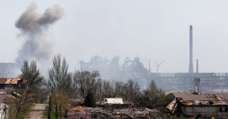 Huge Steel Plant in Mariupol Is a Fortress for Ukrainian Holdouts