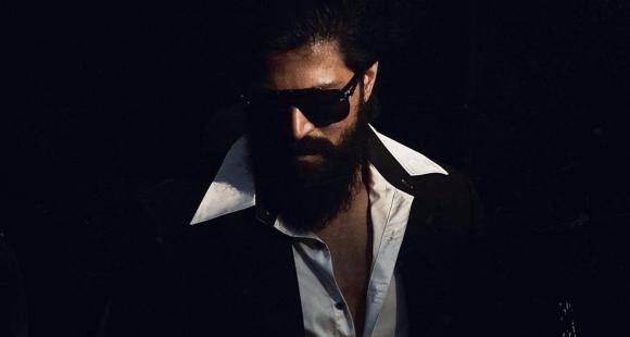KGF 2 star Yash impresses all with his stunning dance moves on Googly Gandasare; Watch