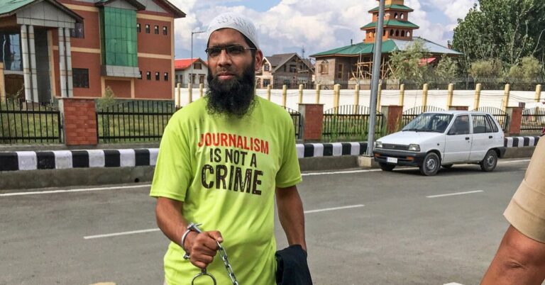 Kashmir Journalists Face Forbidding Pattern: Arrest, Bail, Rearrest