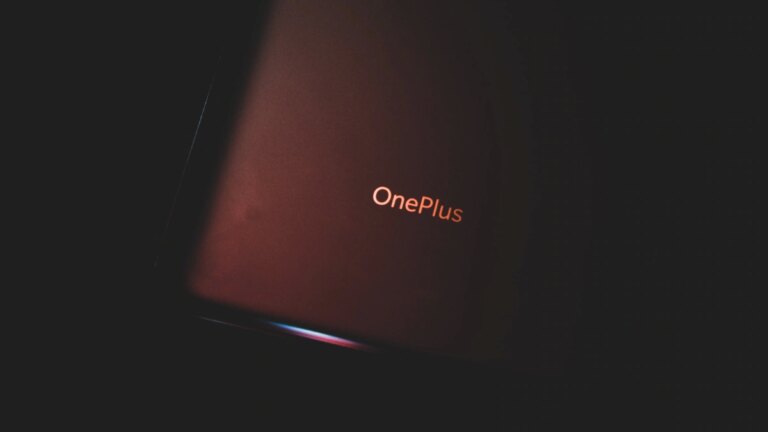 OnePlus 10 Specifications Leak Tips 150W Fast Charging, 50-Megapixel Triple Rear Cameras