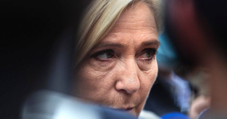 Opinion | France’s Marine Le Pen Is as Dangerous as Ever