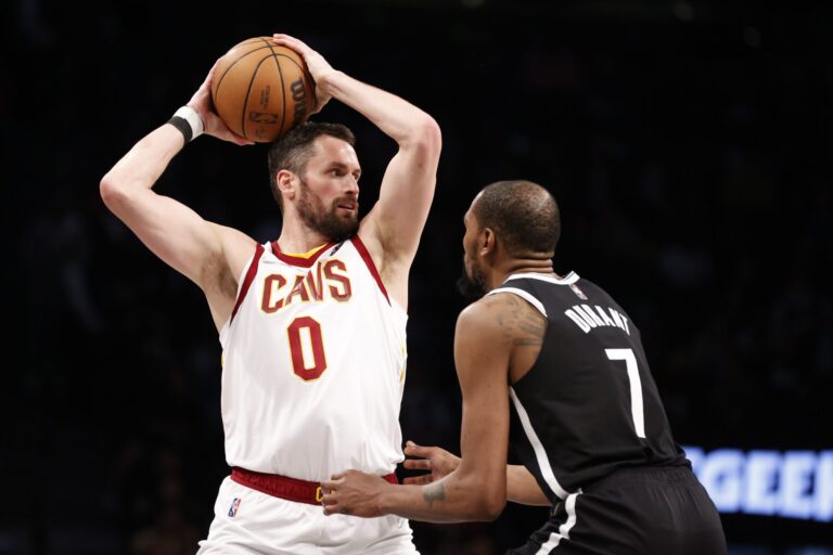 Kevin Love Reflects on ‘Helping Lead a Young Team in Taking the Next Step’