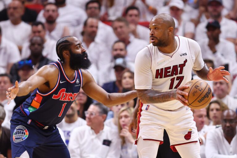 P.J. Tucker On Being a Defensive Ace: ‘It’s Not a Desirable Job’