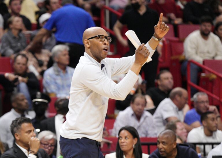 REPORT: Jazz Interviewing Sam Cassell For Vacant Head Coaching Job