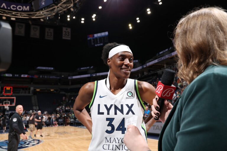 Sylvia Fowles Becomes Fourth WNBA Player to Record 700 Blocks