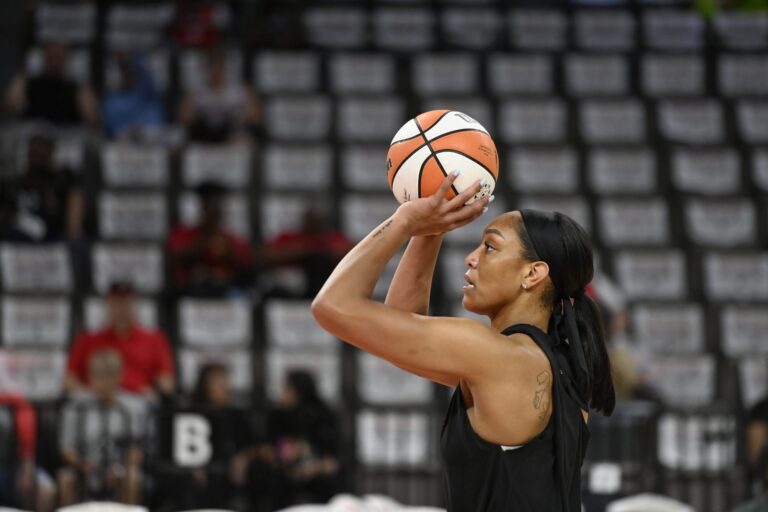 A’ja Wilson Becomes the First Member of Exclusive 20 and 10 Club
