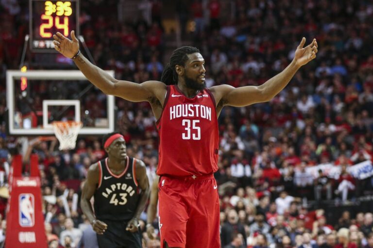 Kenneth Faried head to the G League