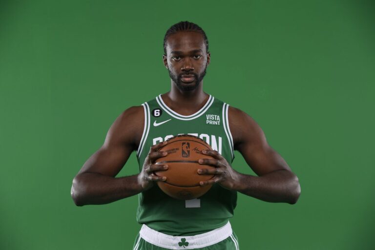 Noah Vonleh on journey and competition to make Celtics