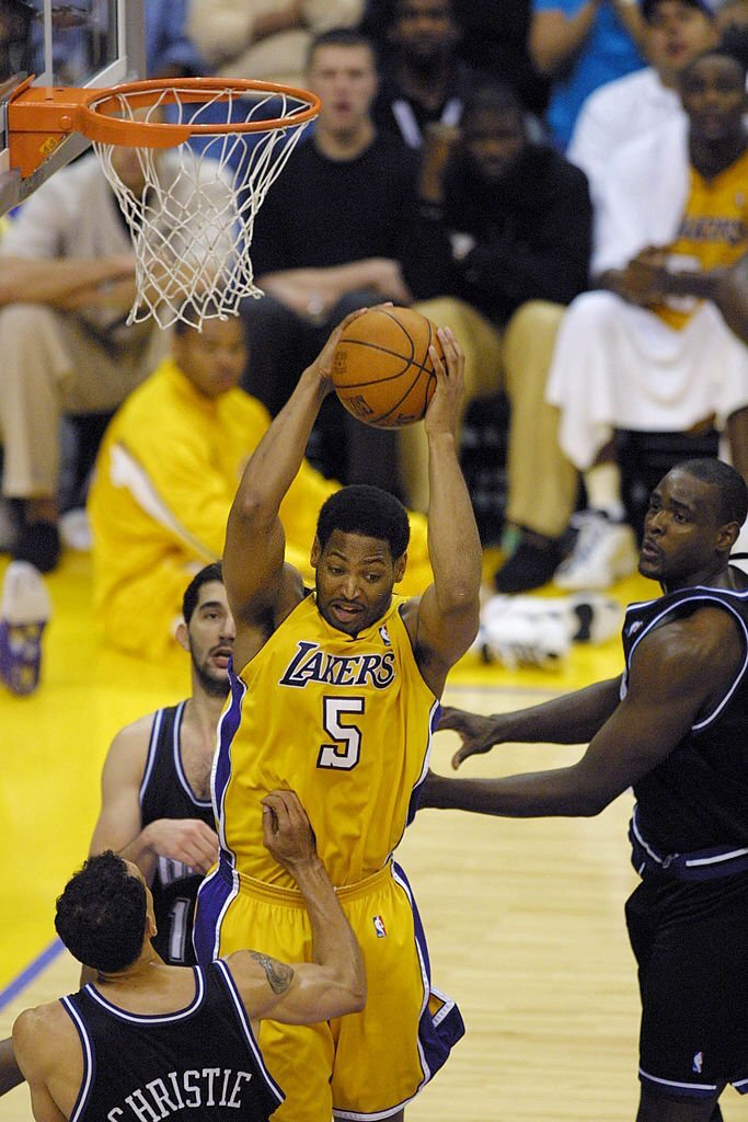 Robert Horry on Lakers offense: “You can close your eyes and probably walk to someone and touch them because you know exactly where they’re gonna be”