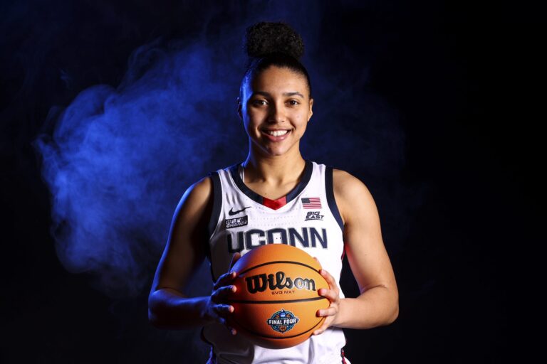 Azzi Fudd Off to a Hot Start As She Leads the Way For UConn