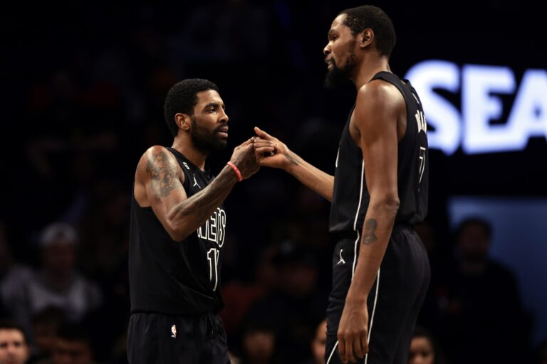 Brooklyn Leaning On ‘Versatility’ of Kevin Durant and Kyrie Irving