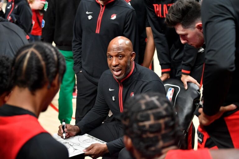 Chauncey Billups says Blazers have to be smarter late in games