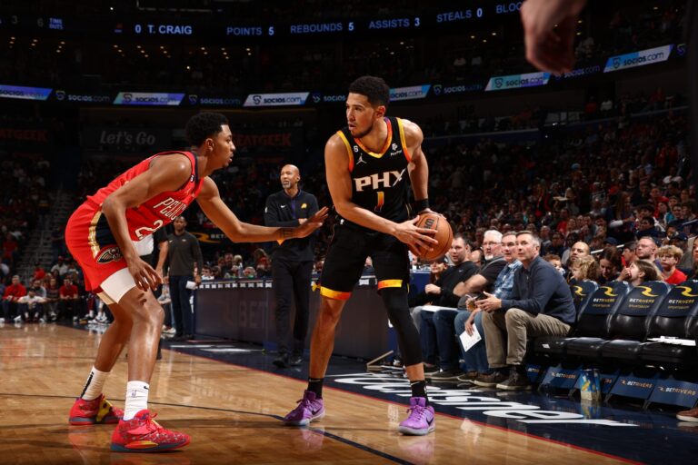 Phoenix Suns Expect Devin Booker to Miss Four Weeks With Groin Injury