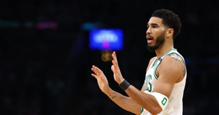 Jayson Tatum jokes about getting away with foul on LeBron James