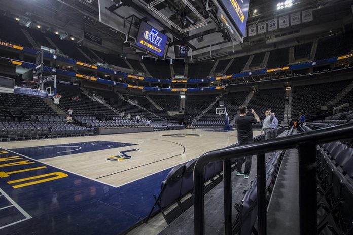 Jazz arena to get back its old name