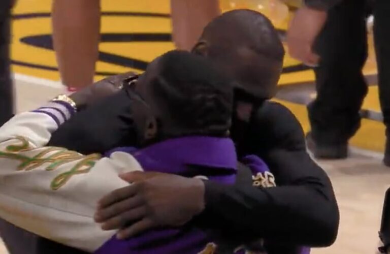 LeBron James and Shannon Sharpe have a moment after Lakers’ win vs. Hawks