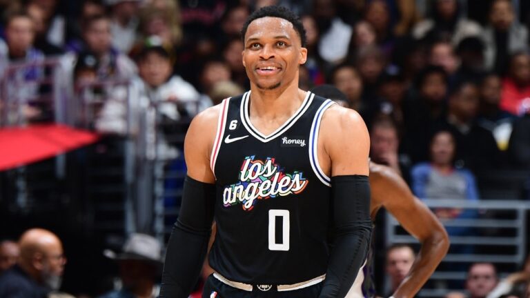 Russell Westbrook’s all-around heroics helped Clips take 1-0 lead vs Suns