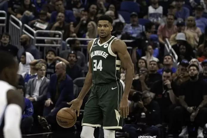Giannis Antetokounmpo not interested in joining big market teams