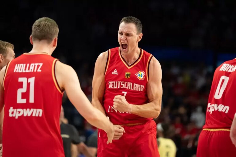 Johannes Voigtmann on Andreas Obst: “He’s the best shooter”