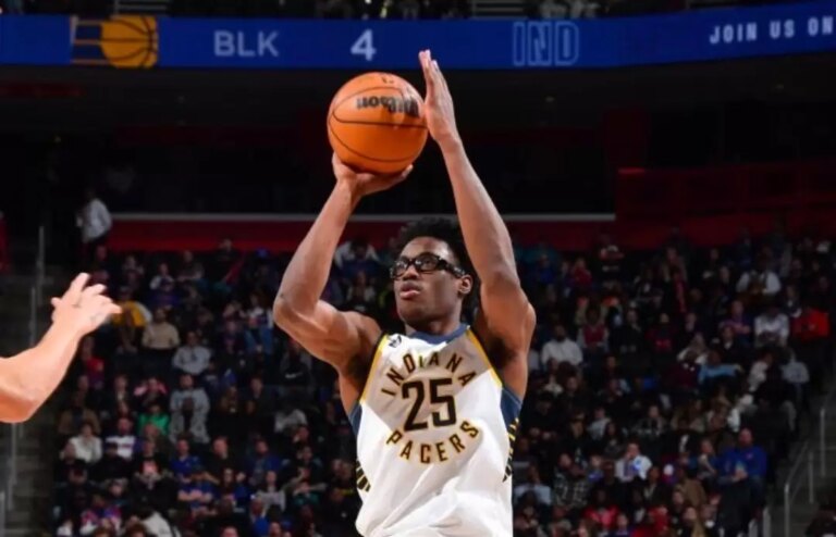Myles Turner was disgusted at Jalen Smith for not knowing Lenny Kravitz