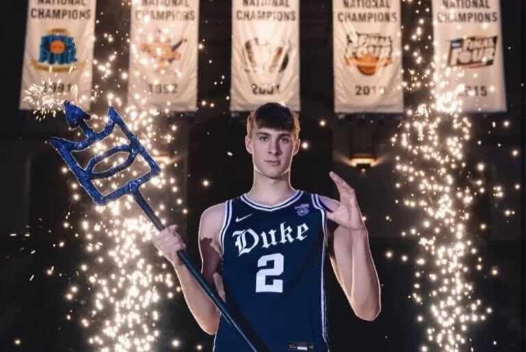 Cooper Flagg decides to play college basketball at Duke