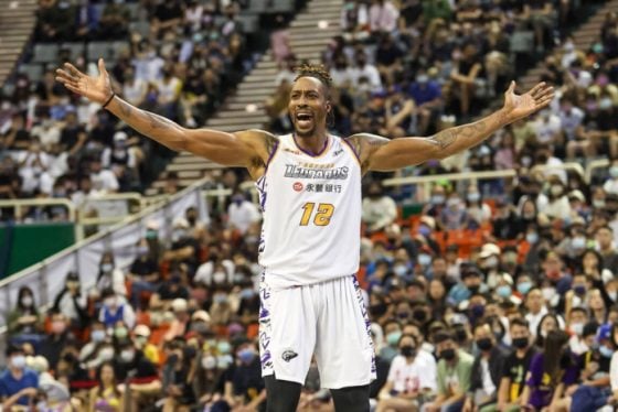 Dwight Howard sparks rumors with cryptic tweet about Pistons