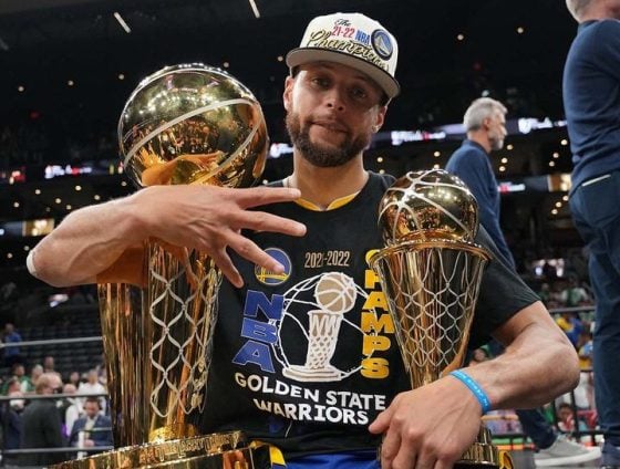 Steph Curry: “We’re very average”