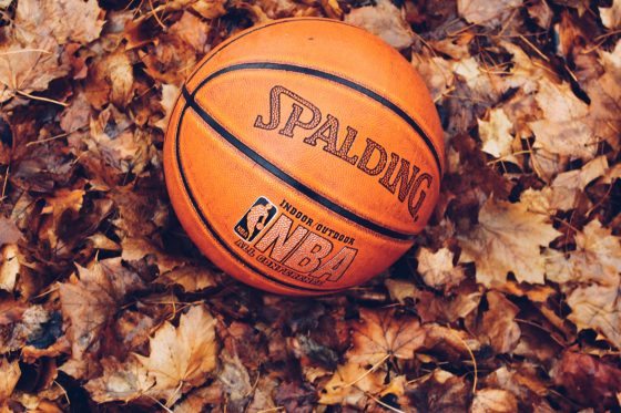 Enhancing Your Basketball Viewing Experience: Merging Insights, Stats, and Smart Betting Techniques