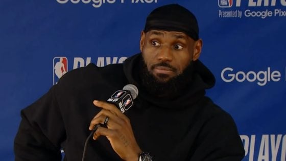 LeBron James dodges question on future with Lakers amid uncertainty