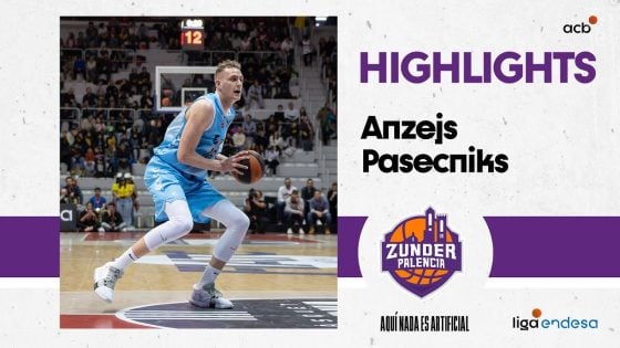 Anzejs Pasecniks inks deal with Bucks