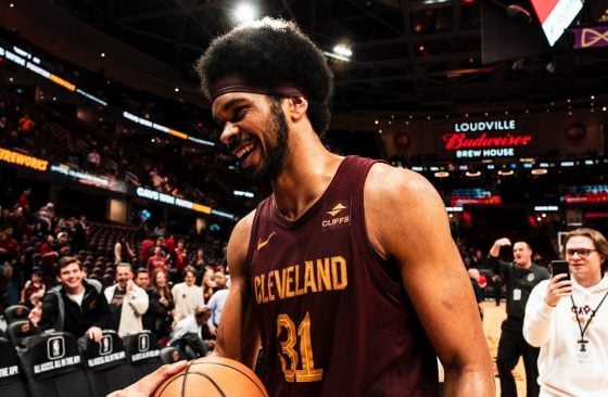 Cavaliers sign Jarrett Allen to M extension