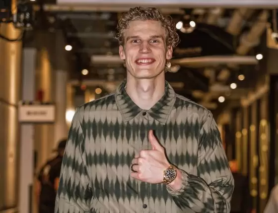 Lauri Markkanen favors staying with the Jazz