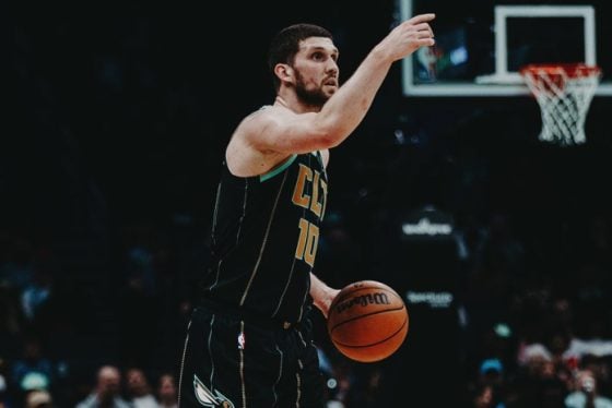 Svi Mykhailiuk and the Jazz agree to a deal