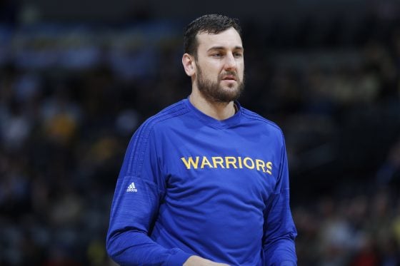 Andrew Bogut: “Men can’t breast feed”