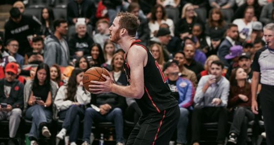 RJ Barrett on Jakob Poeltl: “He’s a beast”